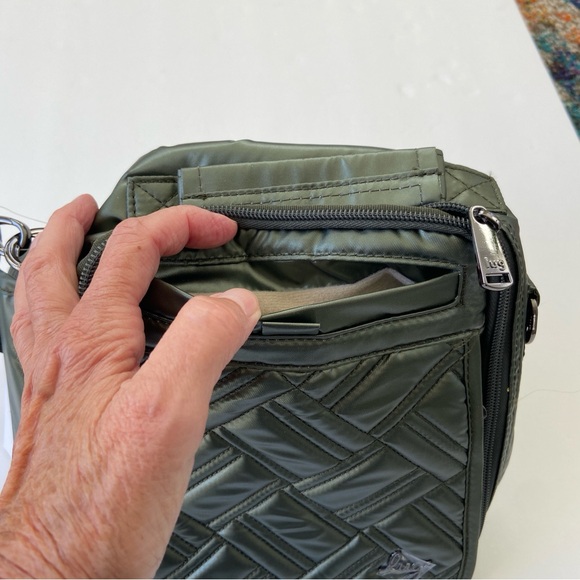 Lug Olive Green Flapper SE Crossbody Bag - NWT - Picture 5 of 13